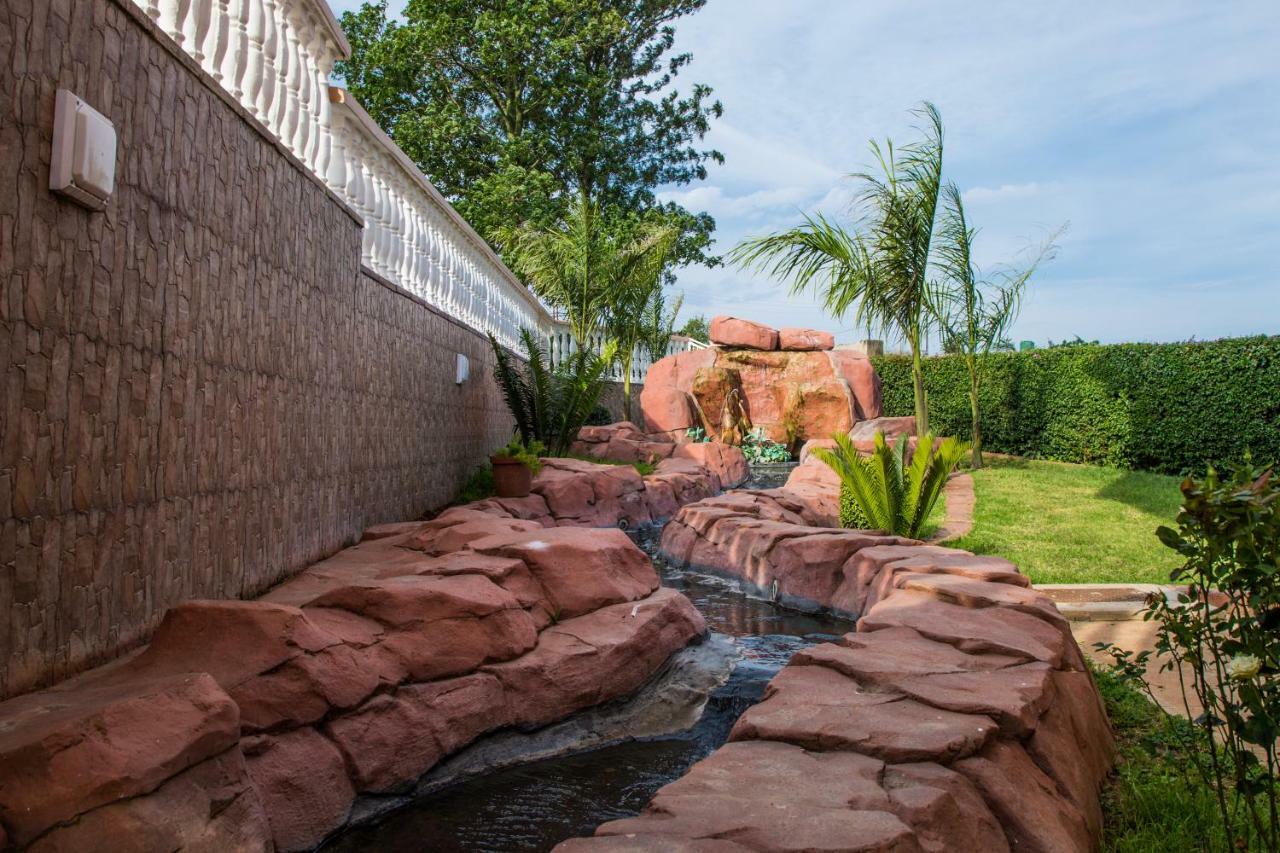 Ekupholeni Garden Villas Manzini Exteriér fotografie